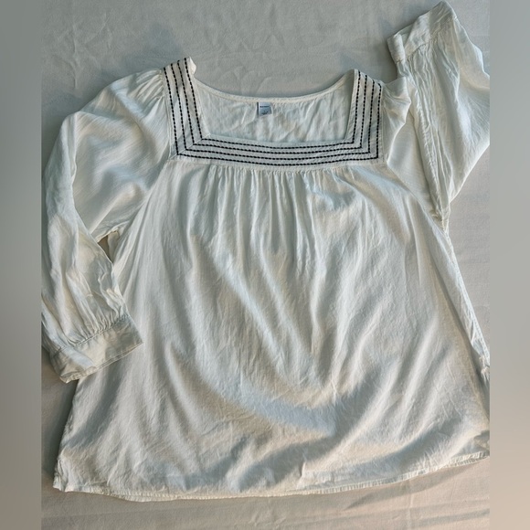 Old Navy Boat Neck Lightweight Pullover Top White w/Black Stitching Size Large - Picture 6 of 8